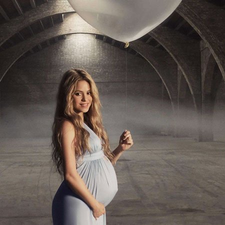 Shakira incinta